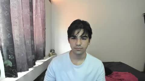 Snapshot of pakun_ chatting on September 18, 4:20 pm pakun_ online show from September 18, 4:20 pm