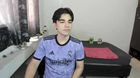 Snapshot of pakun_ chatting on October 6, 2:03 pm pakun_ online show from October 6, 2:03 pm