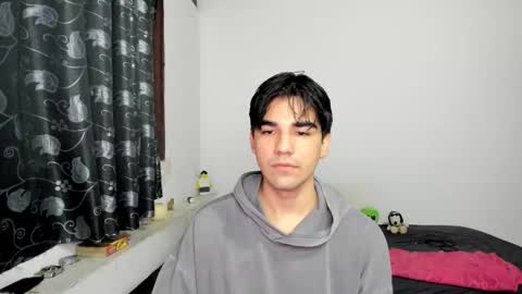 Snapshot of pakun_ chatting on October 12, 2:10 am pakun_ online show from October 12, 2:10 am