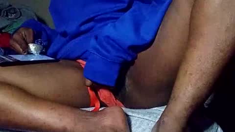 Snapshot of pals199301 chatting on November 20, 8:25 am pals199301 online show from November 20, 8:25 am