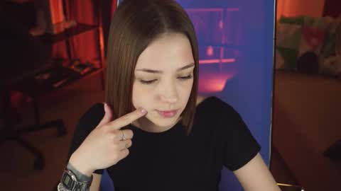 Snapshot of pambeeslyy chatting on November 10, 10:47 am Pam online show from November 10, 10:47 am