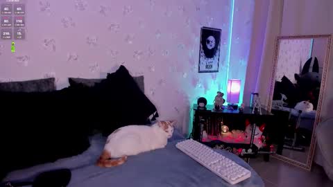 pamela online show from March 5, 5:36 am