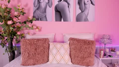 Snapshot of pamela_duque30 chatting on September 15, 8:09 pm Pamela Duque  online show from September 15, 8:09 pm