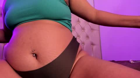 Snapshot of pamela_rut__ chatting on November 5, 7:58 pm Pamela online show from November 5, 7:58 pm