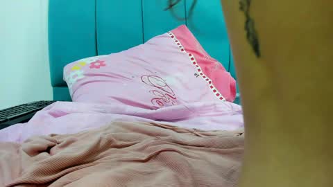 Snapshot of pamela_slim33 chatting on January 9, 7:50 pm Pamela online show from January 9, 7:50 pm