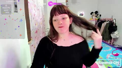 Snapshot of pamela_sweet_tcw chatting on December 17, 7:03 am ..... online show from December 17, 7:03 am