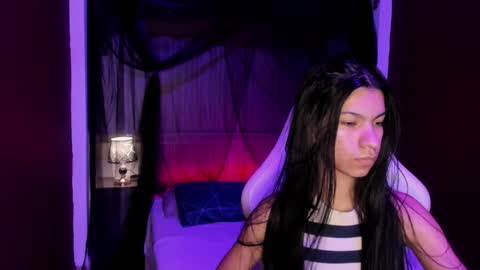 Snapshot of pamelaascott chatting on November 11, 4:12 am P A M online show from November 11, 4:12 am