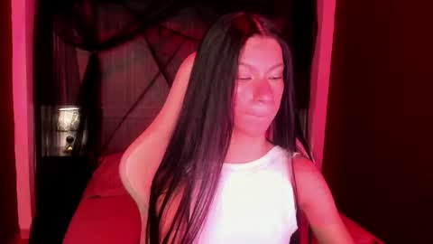 Snapshot of pamelaascott chatting on November 30, 4:27 am P A M online show from November 30, 4:27 am