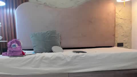 Snapshot of pamelabonnet_mml chatting on December 15, 8:13 pm pamelabonnet_mml online show from December 15, 8:13 pm