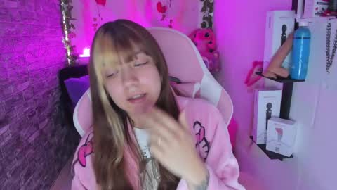 Snapshot of pamelajhonsom chatting on December 4, 4:27 pm pamelajhonsom online show from December 4, 4:27 pm