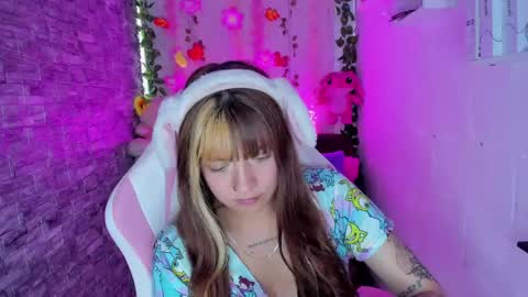 Snapshot of pamelajhonsom chatting on January 28, 7:21 pm pamelajhonsom online show from January 28, 7:21 pm