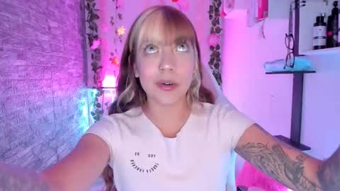 Snapshot of pamelajhonsom chatting on September 14, 1:49 am pamelajhonsom online show from September 14, 1:49 am