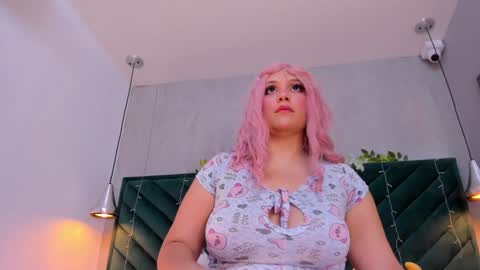 Snapshot of pamelajons_ chatting on January 15, 12:04 pm Pamela online show from January 15, 12:04 pm