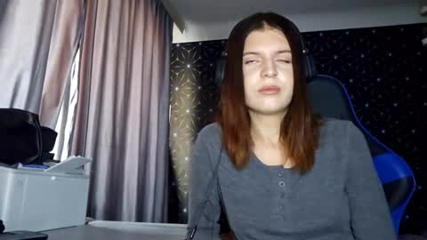 Snapshot of pamelamcmeen chatting on October 22, 7:30 am Pamela online show from October 22, 7:30 am
