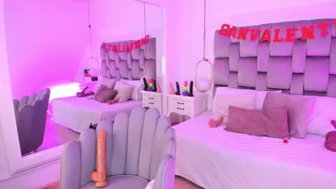 Snapshot of pamelamendez_ chatting on February 14, 2:50 am Pamela online show from February 14, 2:50 am
