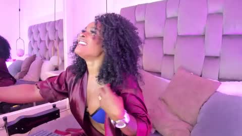 Snapshot of pamelamendez_ chatting on February 28, 3:26 am Pamela online show from February 28, 3:26 am