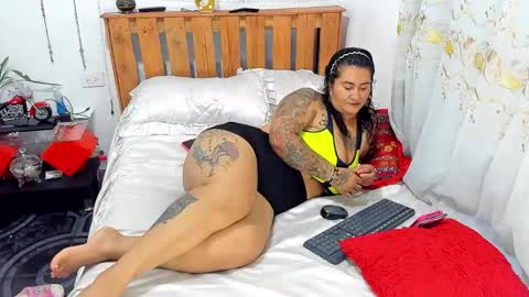 Snapshot of pamelaruiizz3 chatting on February 26, 7:24 pm Pamela online show from February 26, 7:24 pm