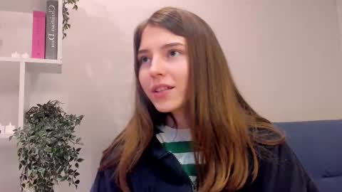 Snapshot of pamilarakestraw chatting on September 24, 6:11 pm daniella online show from September 24, 6:11 pm