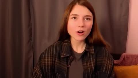 Snapshot of pamilarakestraw chatting on October 9, 7:45 pm daniella online show from October 9, 7:45 pm