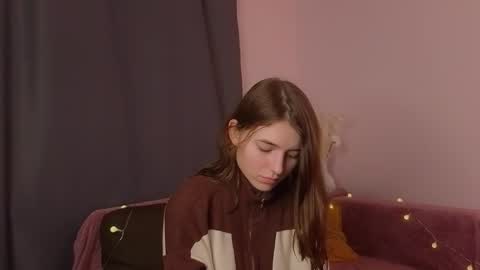 Snapshot of pamilarakestraw chatting on November 7, 7:47 pm daniella online show from November 7, 7:47 pm