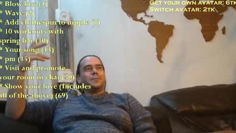 Snapshot of pannenkoekenkeizer chatting on October 24, 11:01 pm Chris online show from October 24, 11:01 pm