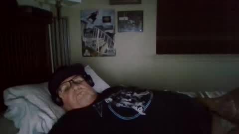 panos online show from May 28, 8:44 am