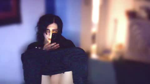 In bio online show from April 17, 10:35 pm