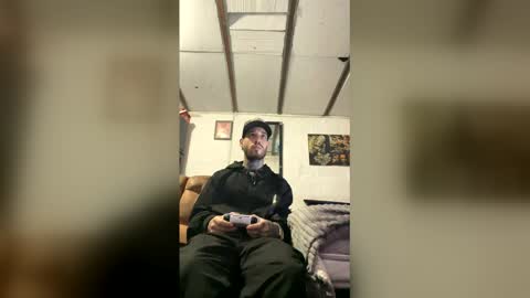 panthers_room online show from April 21, 5:14 am