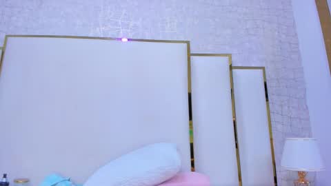 Paola  online show from September 22, 11:45 am