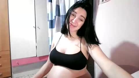 Paola Hard online show from February 28, 7:15 pm