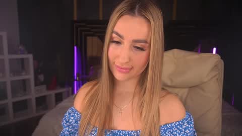 Lia online show from February 1, 4:11 pm