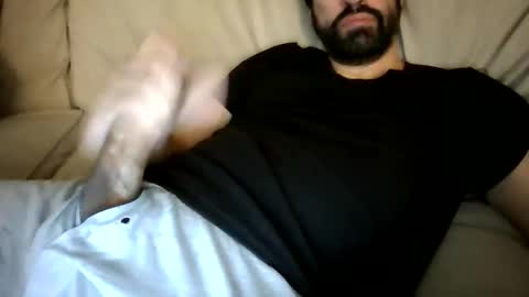 Snapshot of paolo402 chatting on December 17, 3:40 pm Paolo online show from December 17, 3:40 pm