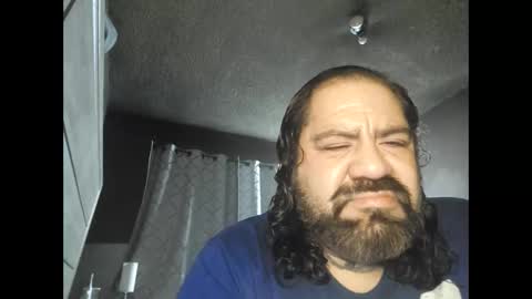 papi_2375 online show from November 18, 3:01 am