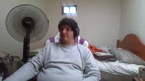 Papito online show from December 1, 6:46 pm