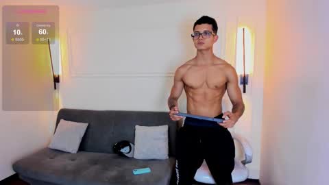 Snapshot of paradise_boy_s chatting on November 12, 9:58 pm Ryan And Casper online show from November 12, 9:58 pm