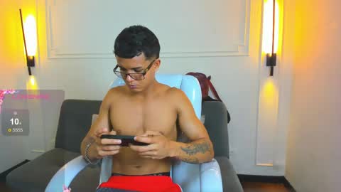 Ryan And Casper online show from May 4, 2:35 pm