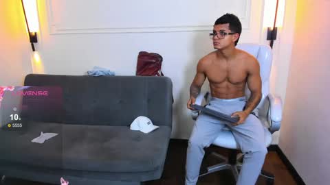 Ryan And Casper online show from June 1, 2:41 pm