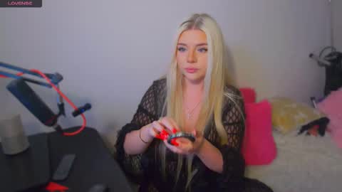 Victoria online show from September 22, 4:25 am