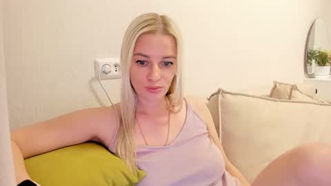 Sasha online show from October 5, 10:57 am