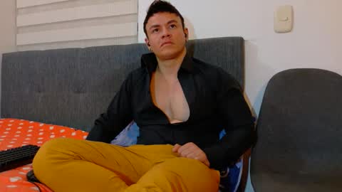 Mark Paris online show from September 12, 5:51 am