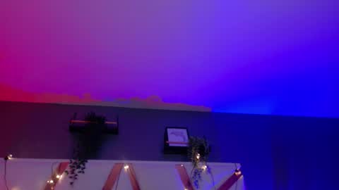 PARIS online show from February 9, 10:14 pm