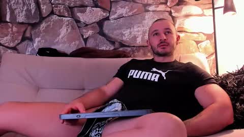 parker lavine online show from December 5, 1:47 am