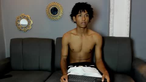 Snapshot of parzival_wt chatting on January 18, 7:28 pm PARZIVAL online show from January 18, 7:28 pm