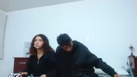 pasionados online show from October 18, 3:09 am