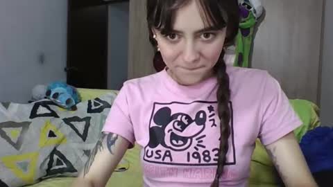 passion_fruit01 online show from October 13, 11:10 am