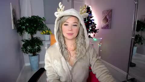 Snapshot of passionate_babe chatting on December 26, 10:05 am I have returned from vacation and I am glad to share my energy and emotions with you online show from December 26, 10:05 am
