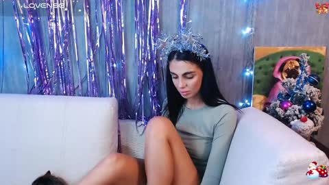 Snapshot of passionate_lora_ chatting on December 24, 6:44 am I am Lora and i am glad to see you in my room online show from December 24, 6:44 am