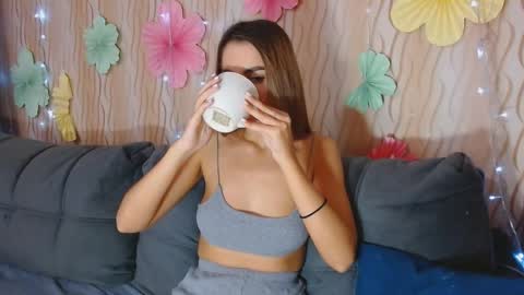 Snapshot of passionate_lora_ chatting on September 30, 3:22 am I am Lora and i am glad to see you in my room online show from September 30, 3:22 am