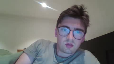 Snapshot of patat1996 chatting on September 27, 11:43 pm patat1996 online show from September 27, 11:43 pm