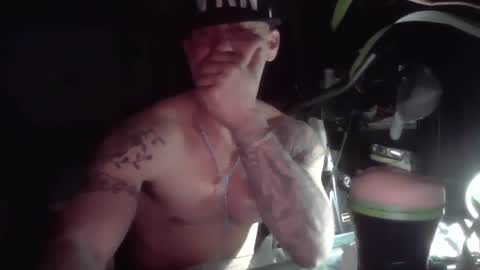 patosbigin online show from March 3, 11:43 pm